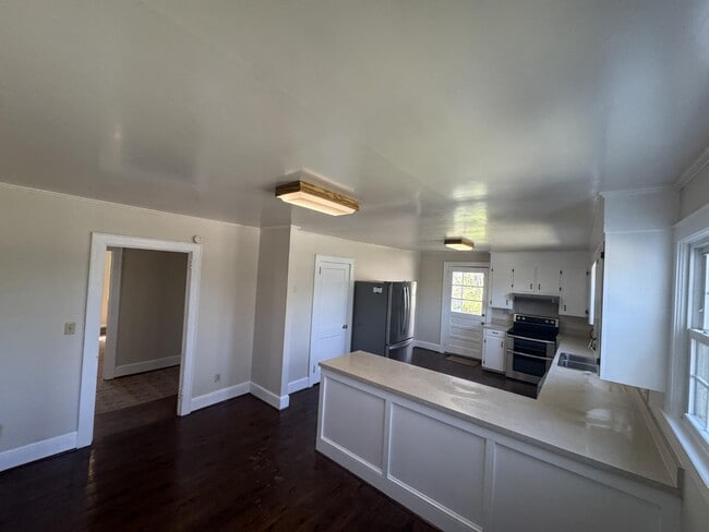 Photo - 108 Winding Creek Rd