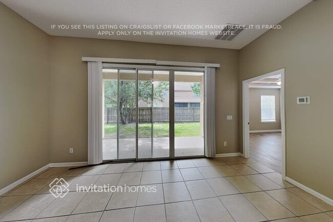 Photo - 1033 Dunstable Ln