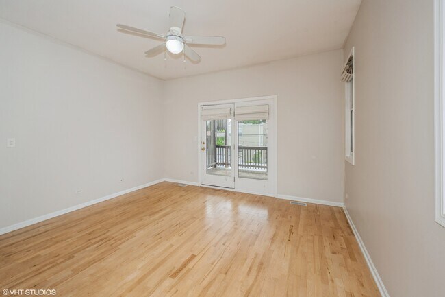 Photo - 2215 W Augusta Blvd Unit 2W