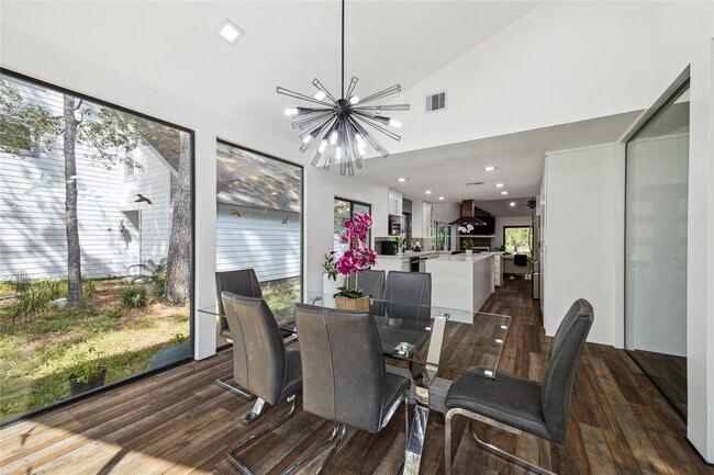 Photo - 64 N Timber Top Dr