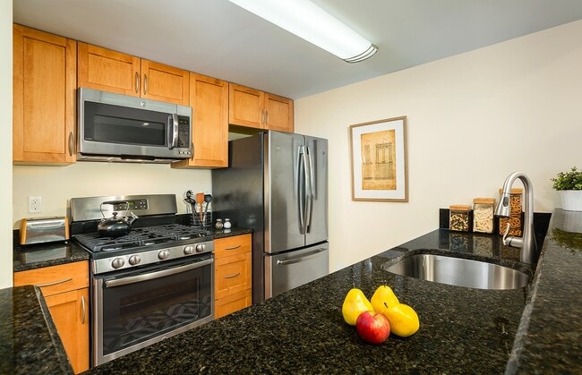 Photo - 27 Sherman Rd Unit S-027