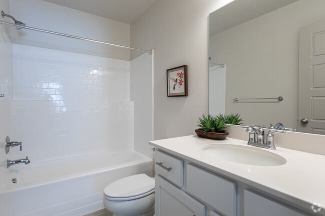 3BR, 2.5BA - 1,367SF - Primary Bathroom
