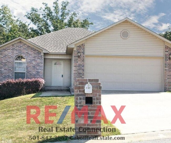 Building Photo - No Smoking. No Pets.