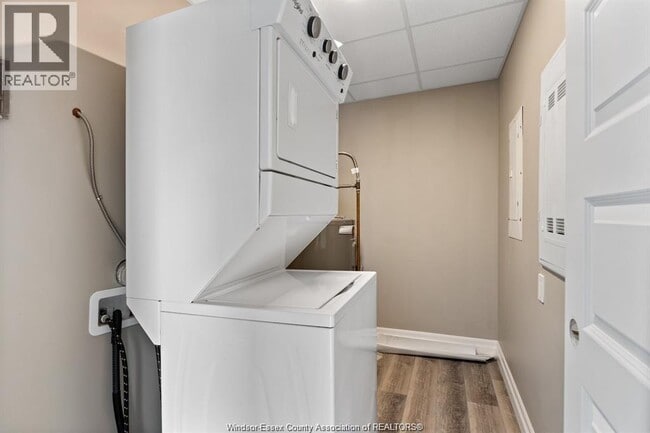 Photo - 955 Ouellette Ave Unit 305