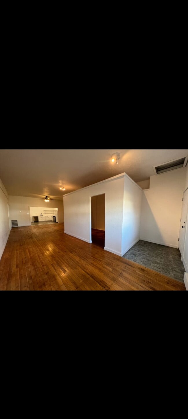 Open concept living area - 132 E Main St Unit 1