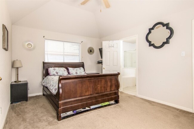 Photo - 22907 Sebastian Dr