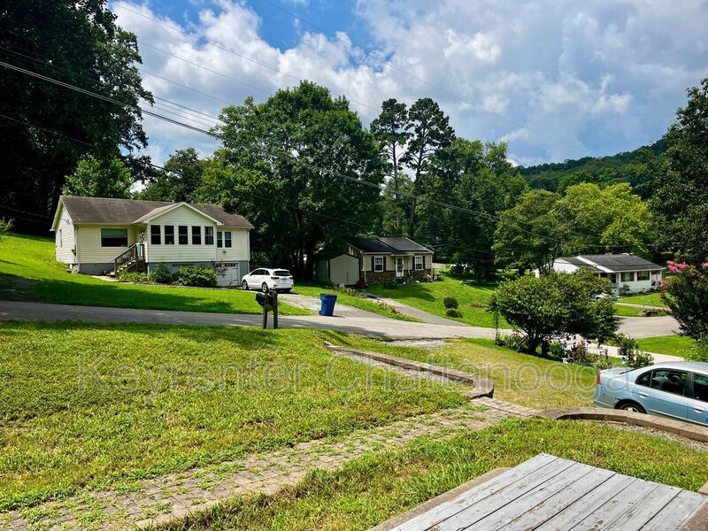 Photo - 5 Gaylord Dr