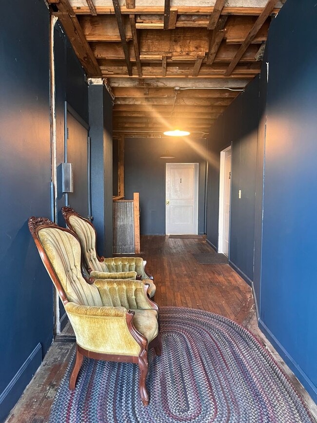 Photo - 115 S Main St Unit Apartment 2