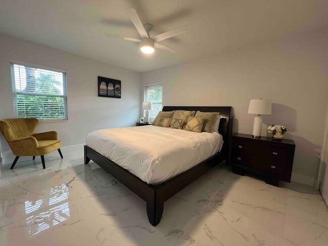 Photo - 5136 Beechwood Rd