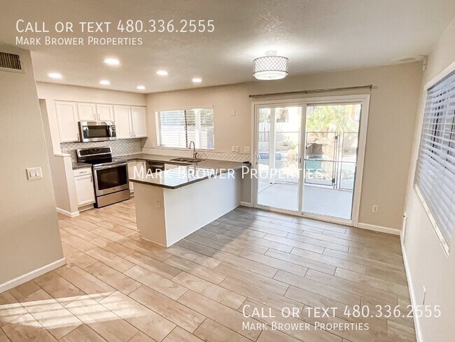 Photo - 4102 E Woodland Dr