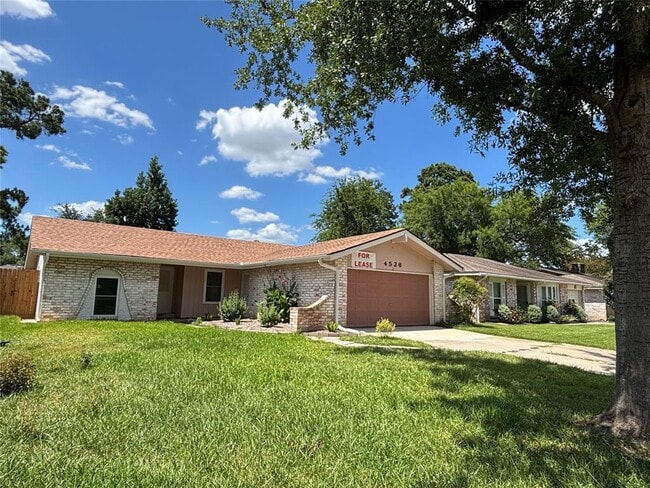 Building Photo - 4526 McCleester Dr Rental