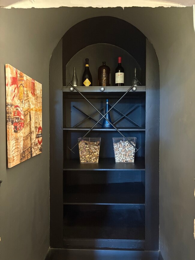 Photo - Historical Charm Open Concept Unit 1