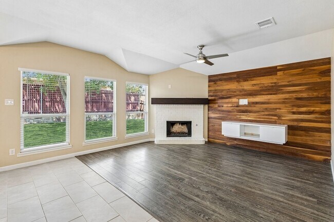 1001 Margaret Dr
