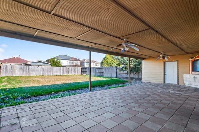 Photo - 5810 Post Oak Manor Dr