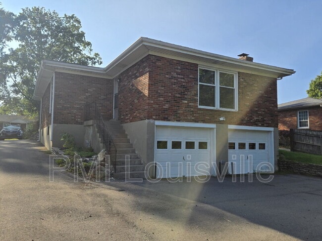 Building Photo - 9510 Gateway Dr Rental