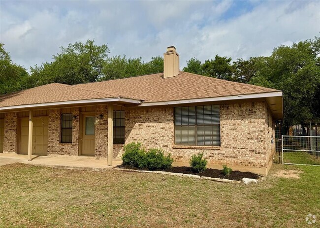 Building Photo - 505 Hedgewood Dr Rental