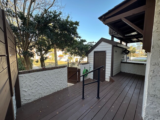 Photo - 503 Pinewood Rd