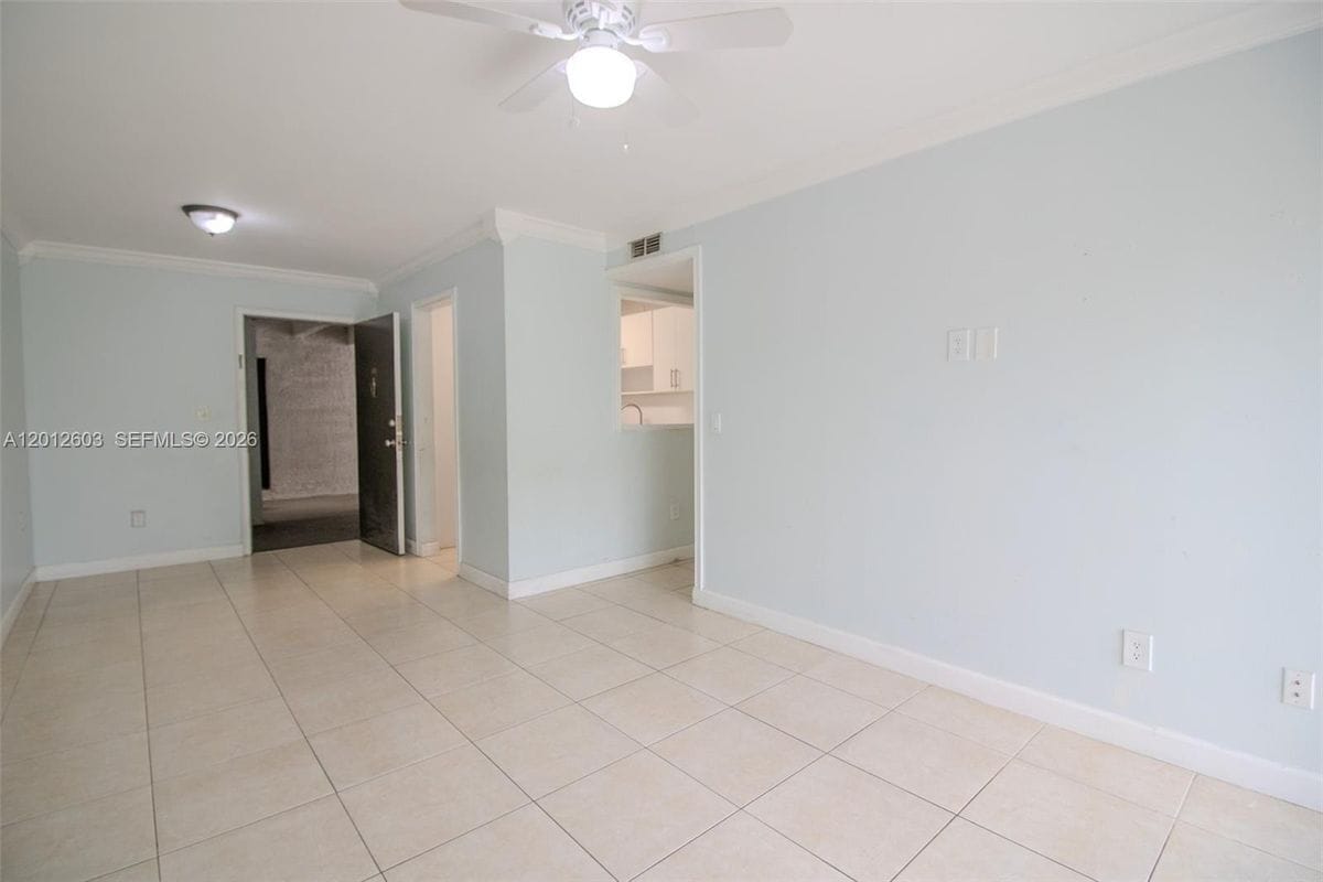 Photo - 10365 N Kendall Dr Unit d1