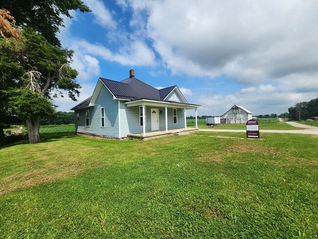 Building Photo - NOW $100 OFF! - 2 Bedroom Home in the Country