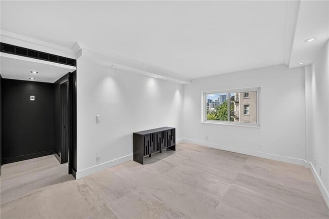 Photo - 2285 Peachtree Rd NE Unit 706