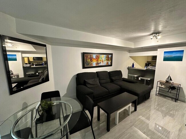 Photo - 102 SW 6th Ave Unit 206