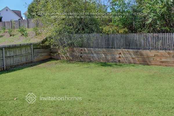 Photo - 122 Carl Barrett Dr