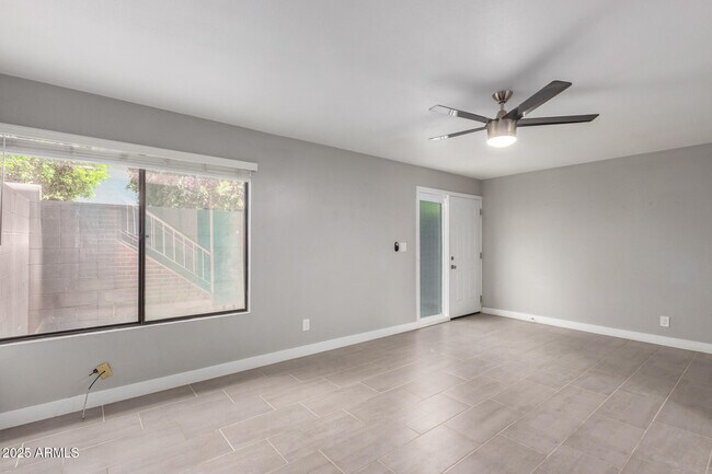 Photo - 4220 E Almeria Rd