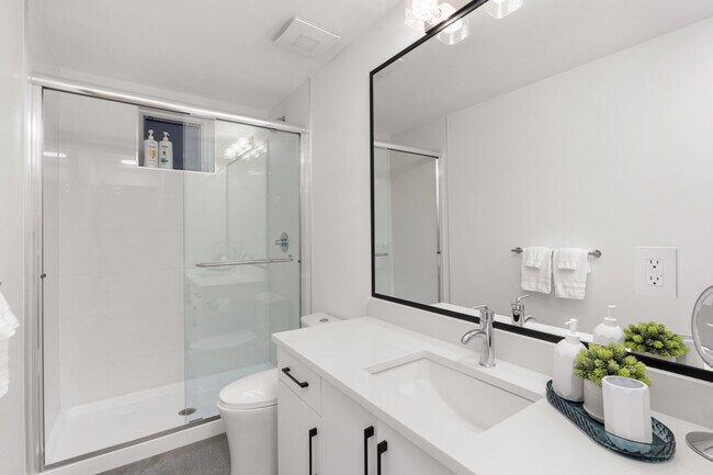 Photo - 5250 Chaffey Ave Unit ID1261993P