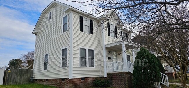 Photo - 820 Maltby Cres