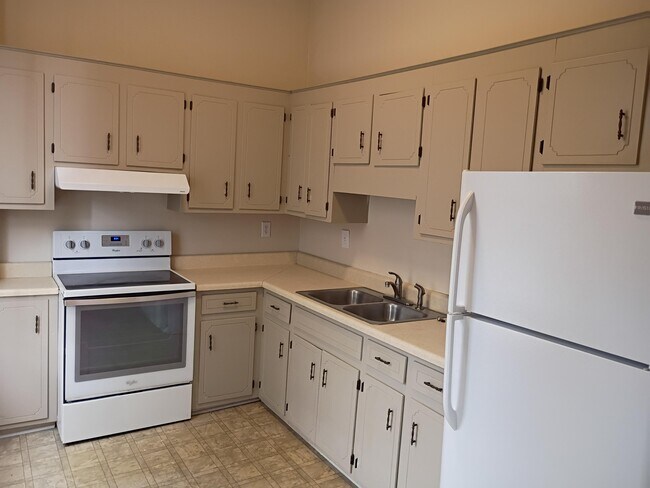 Photo - 516 4th St