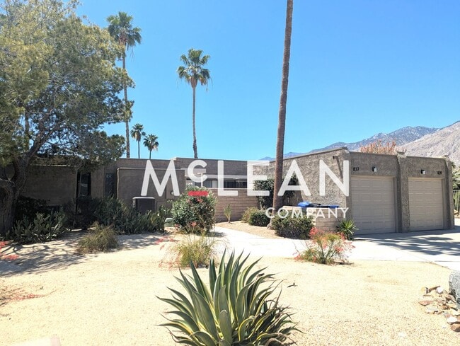 Building Photo - Beautiful 2BD/2BA Sunrise Oasis Condo with Resort Amenities