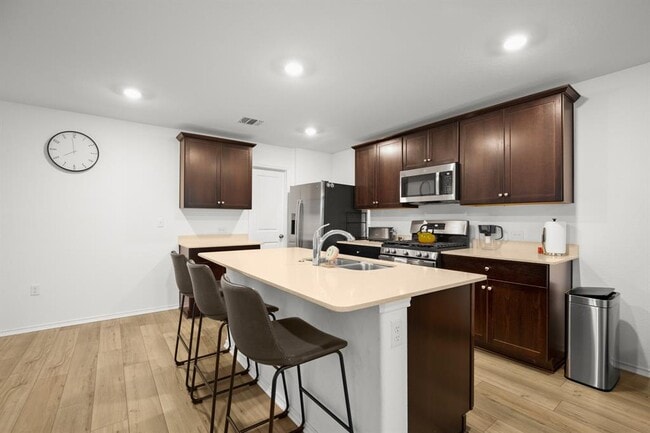 Photo - 7304 Sparkling Light Dr