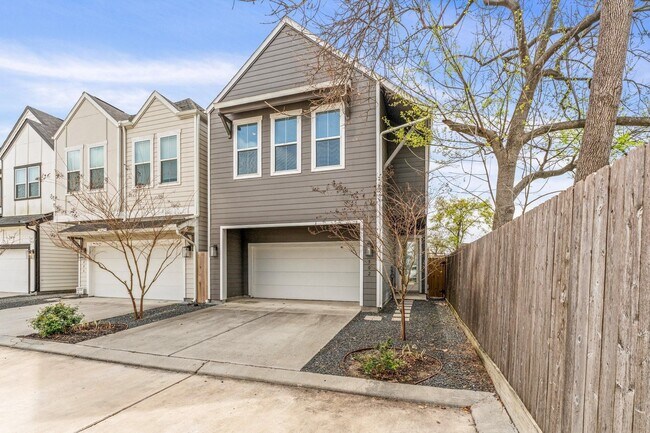 Photo - 802 Berry Sage Ln