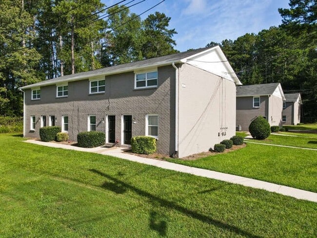 Oxford Village Townhomes