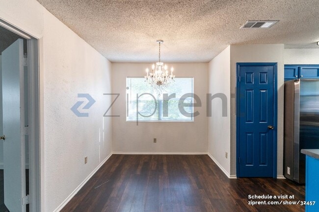 Photo - 4708 Carsonhill Dr