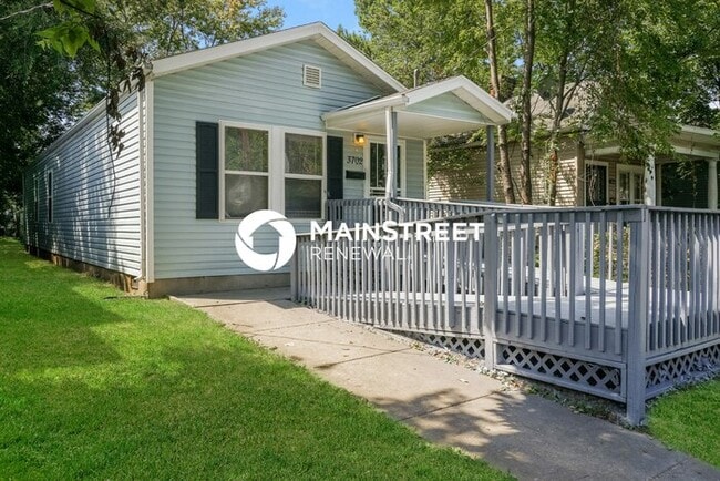 3 Bedroom Pet-Friendly Home in Louisville,... - 3 Bedroom Pet-Friendly Home in Louisville,...
