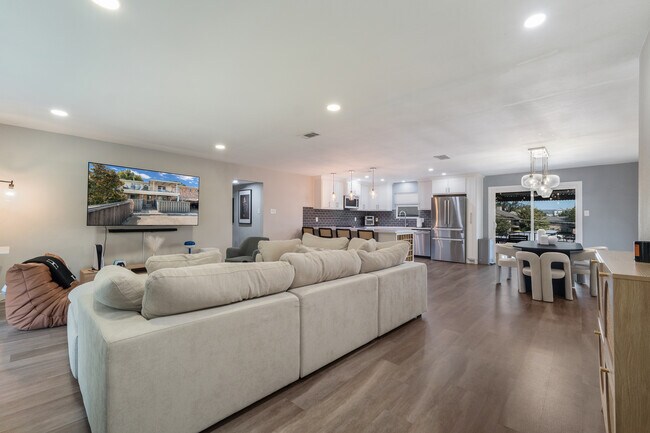 5841 E University Blvd Unit C