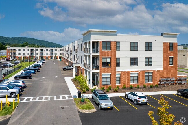 176 Denison