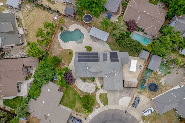 Photo - 420 Colusa Pl