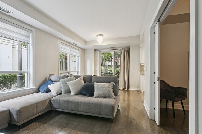Photo - 15 Rean Dr