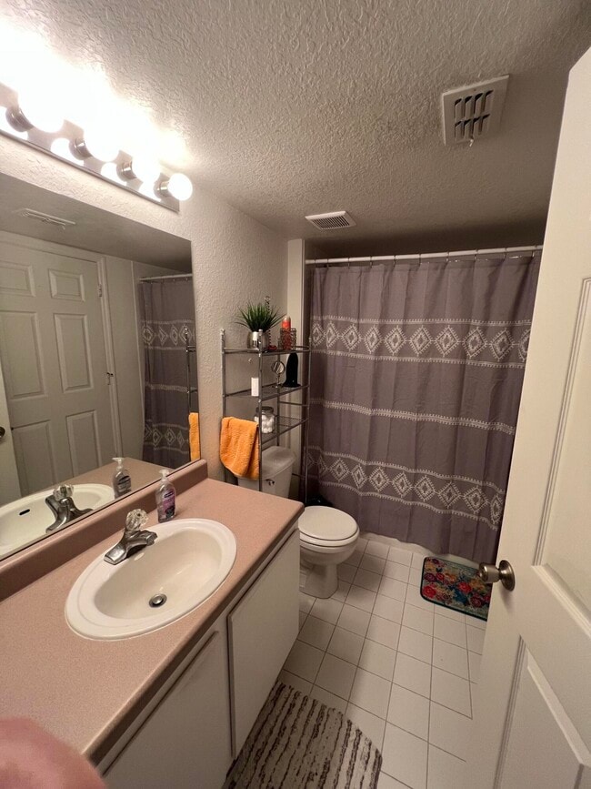 Photo - 131 SW Palm Dr Unit 203