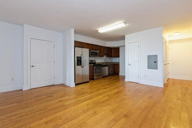 Photo - 809-815 22nd St Unit 606