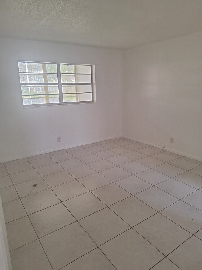 Photo - 5061 W Oakland Park Blvd Unit 108