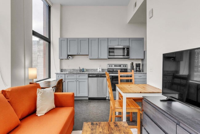 Photo - 800 Penn Ave Unidad ID1232008P