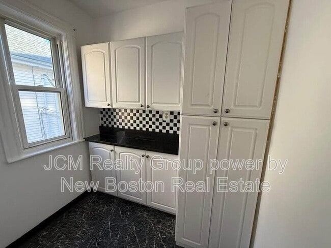 Photo - 51 Ashland St Unit 2