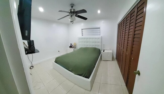 Photo - 11821 SW 123rd Ave