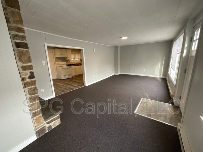 Photo - 218 N Pitt St