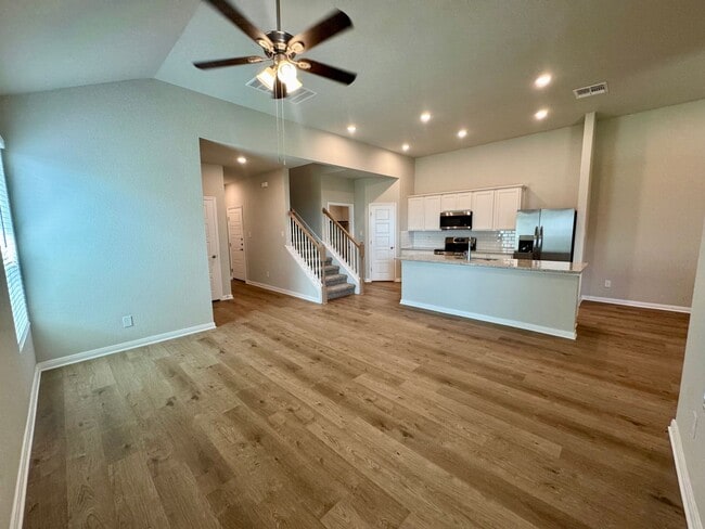 Building Photo - Luxury 4-Bed, 2.5-Bath Duplex in Buda,TX!