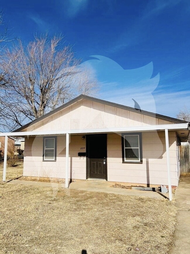 Building Photo - COMING SOON! 3-Bedroom Home in Woodward – Your Cozy Retreat on Santa Fe Street!