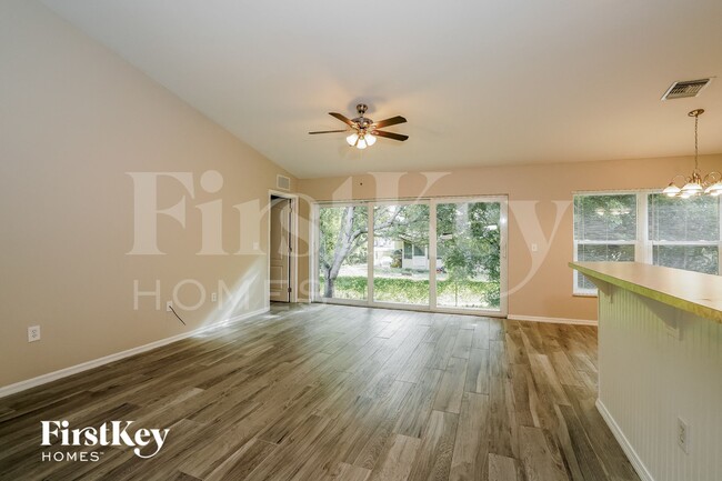 Photo - 18533 Orlando Rd